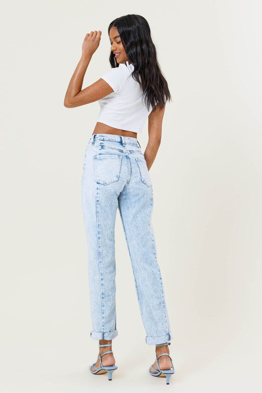 HIGH RISED COLOR BLOCK BOYFRIEND JEANS