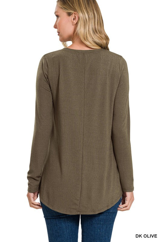 Long Sleeve Round Neck & Round Hem Top