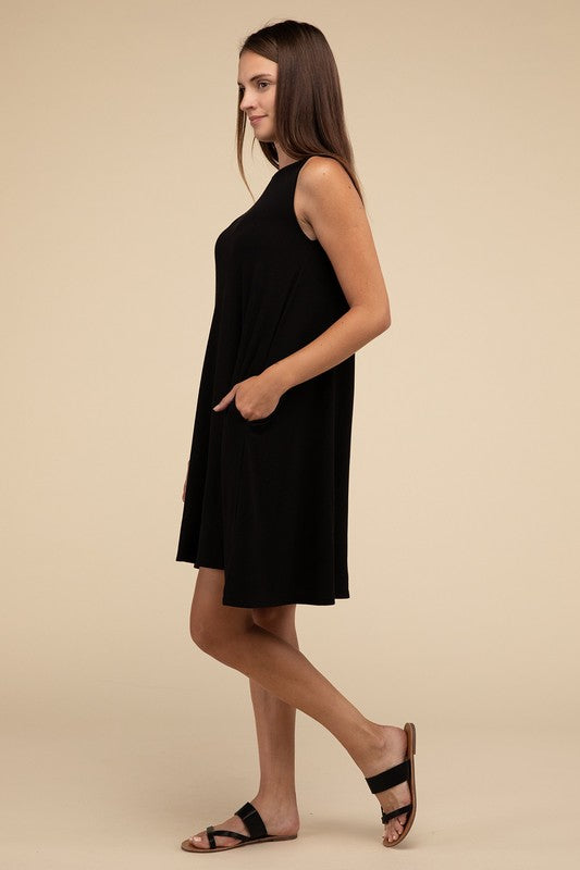 Sleeveless Flared Dress with Side Pockets