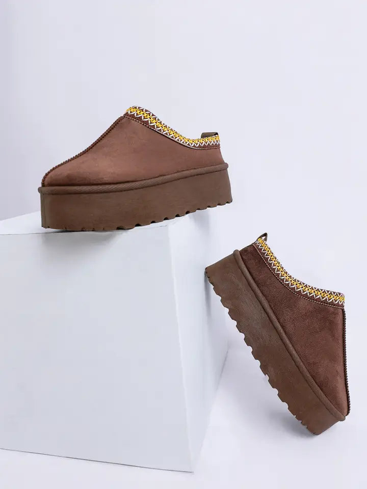 Jesters Embroidered Platform Classic Slip-On