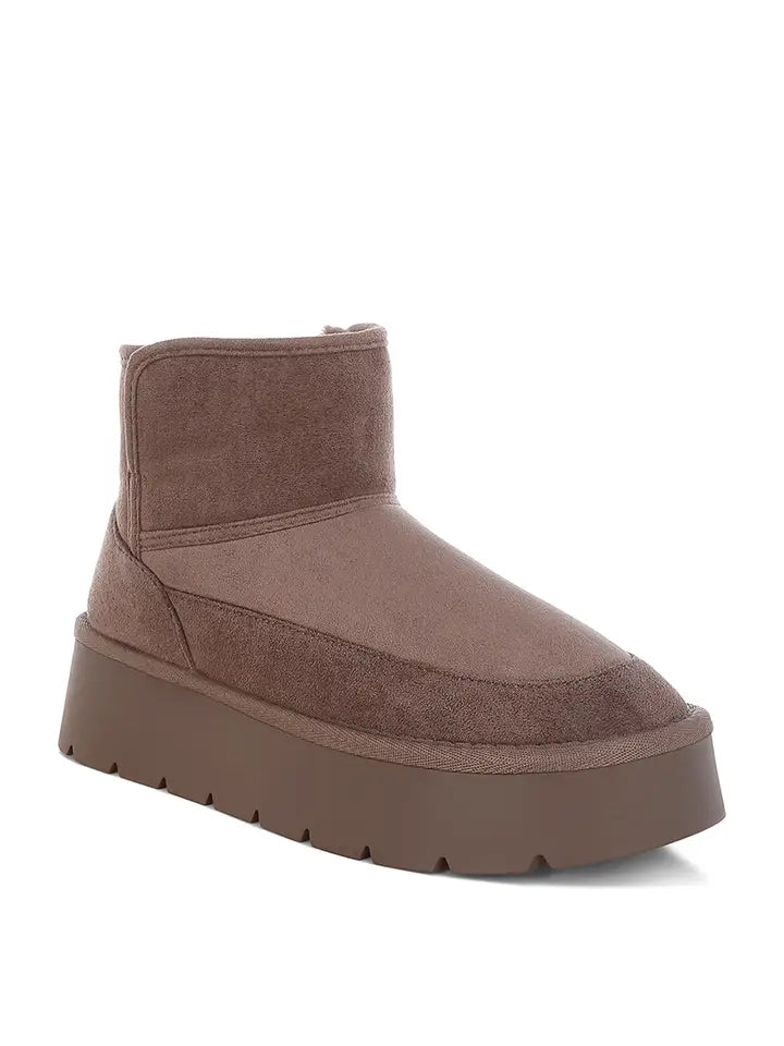 Holias Chunky Heeled Snow Boots