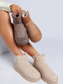 Holias Chunky Heeled Snow Boots