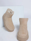 Holias Chunky Heeled Snow Boots