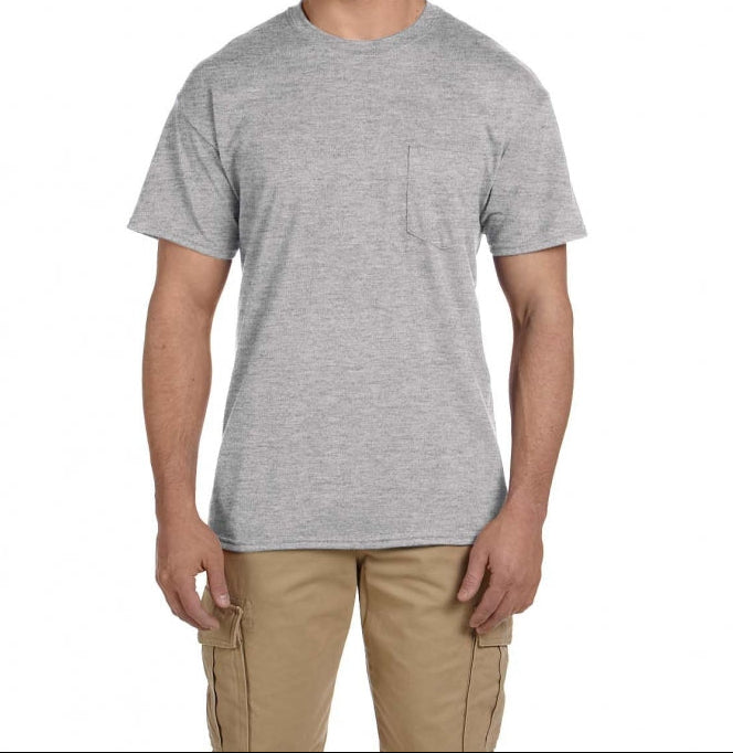 Gildan Pocket T-Shirt