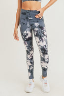 Aspen Print Highwaist Leggings - OutletSavings