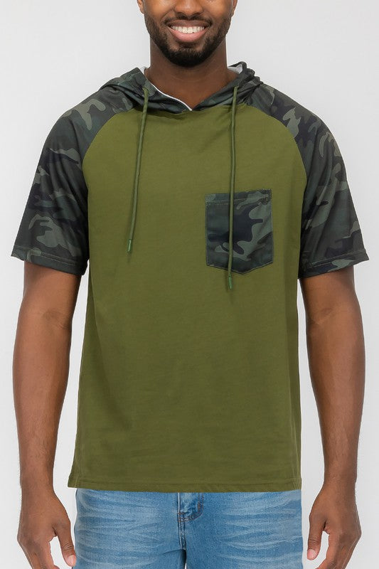 SHORT SLEEVE CAMO HOODIE SHIRT